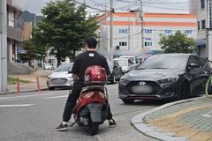 [유령오토바이①]"사고 나면 끝"…대구 달성산단 '무번호판' 활개