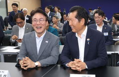 與당권주자들 호남행…金 "대통령과 합 맞아야" 鄭 "대통령 끝까지 지킬 사람"(종합)