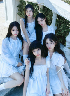 리센느, 여름 페스티벌도 '러브 어택'…'원 유니버스' 나온다