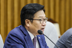 국힘, 與 '손흥민 참고인' 채택 철회에 "일하는 국회 아닌 쇼하는 국회"
