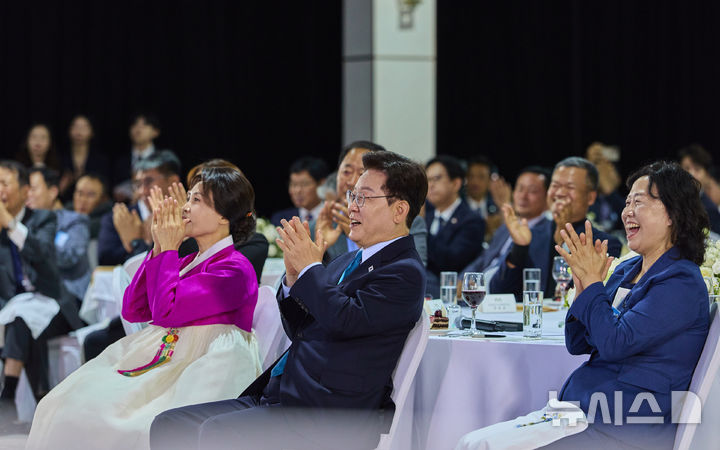 이재명 대통령, 몽골 동포 간담회