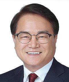 '인사비리 혐의 수사' 김하수 전 청도군수 숨진 채 발견