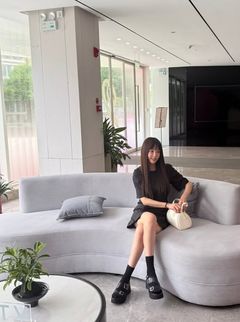 강예원, 팔로워 1억명 왕홍 만났다 "아주 잠시 출연"