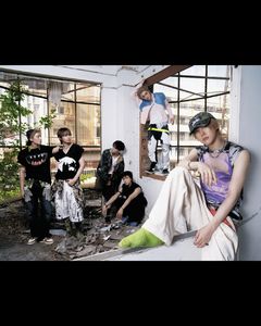 데일리:디렉션, 밀고 당깁니다…'몽키 모드' 