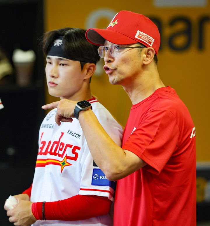 SSG 퓨처스팀, 퍼포먼스 멘털코칭 도입…추신수 "차별화된 육성 체계"