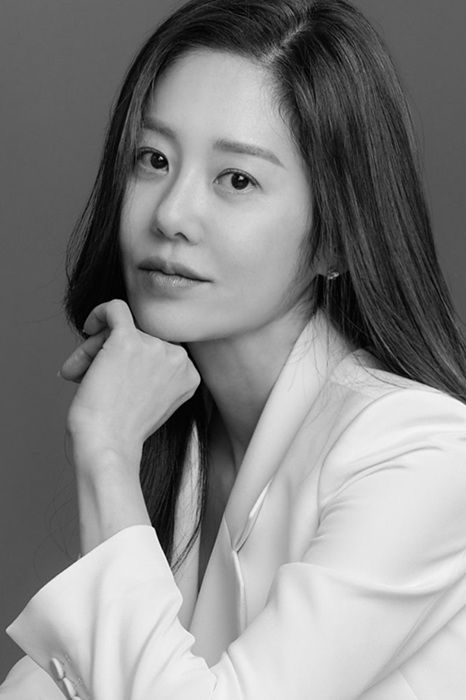 고현정, 의리 지켰다…아이오케이이엔엠와 재계약