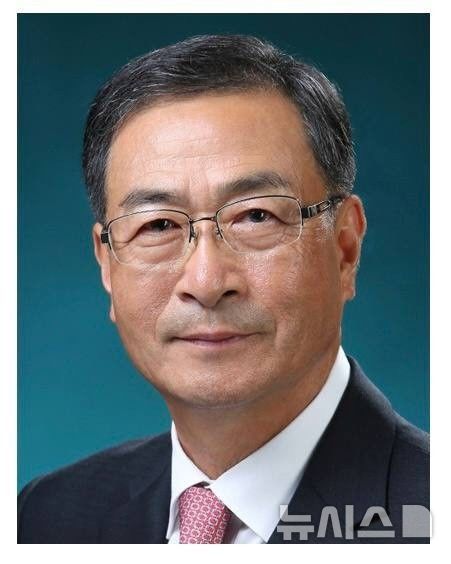 '차관급' 이북5도 평북지사에 송남수 통일경모회 수석부이사장