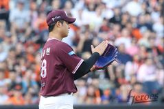 설종진 키움 감독 "박준현의 장점은 속구…안우진처럼 승부해야"