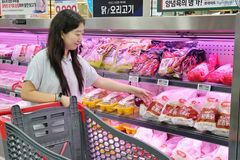 "복날 보양식부터 한정판 팝업까지" 백화점·대형마트 풍성[위클리 쇼핑]