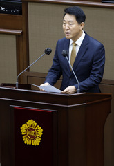 오세훈, 李 아파트 매매에 "무주택 실수요자는 못 쓰는 방법"