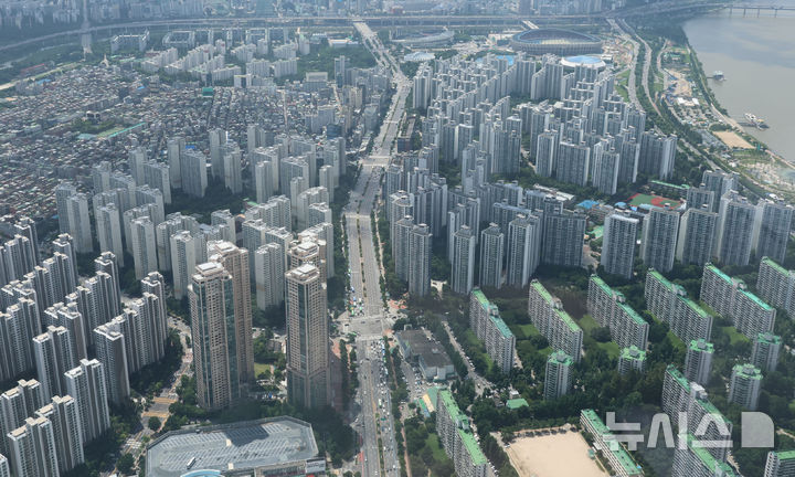 언제 막힐지 몰라…막차 행렬에 가계대출 2.6조↑[한여름 대출한파②]