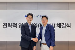 토스, 5000개 마트에 '페이스페이' 도입…투게더스와 MOU