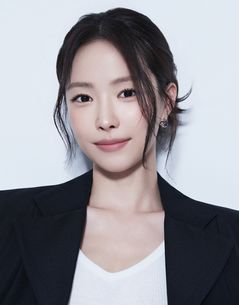 [인터뷰] 손나은, 그렇게 새로운 순간