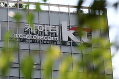 '모두의 AI' 도전하는 KT, 'AI 풀스택 전략' 선보인다