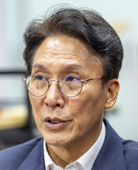 [인터뷰]김민석 "反明 행태 위험수위…정청래가 바탕 깔고 유시민이 장 열어"