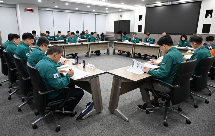 서울시, 폭염 긴급대책회의…취약계층 지원 확대