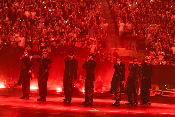 "월드컵급 파급력"…방탄소년단, 美서 4500억 특수 일으킨 'BTS노믹스'