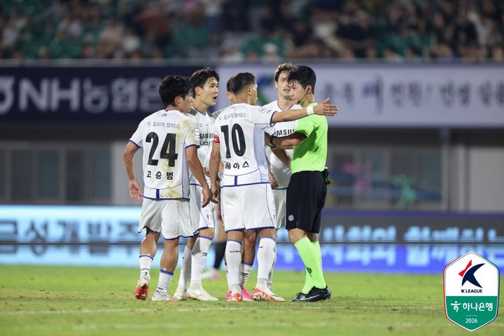 K리그 판정 논란과 폭염 속 스포츠 현안, 불법 도박 신고 포상금 지급 이슈