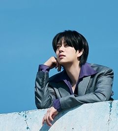 김희철, 거꾸로 걸린 광복절 태극기 현수막에 "X돌았네"