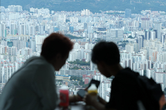 예금이자 올리는 시중은행, 내리는 저축은행…배경은