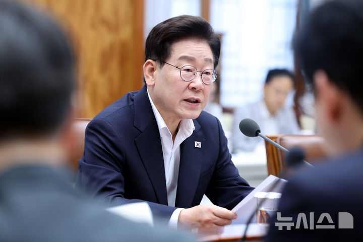 이재명 대통령,"메가프로젝트, 속도전을 넘어서 전격전을 치러야" [뉴시스Pic]