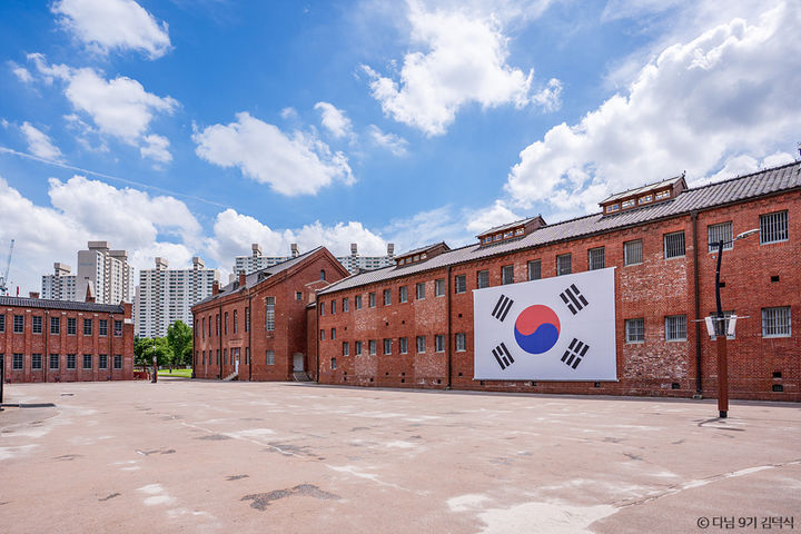 광복 81주년, 역사 따라 걷는다…관광공사, 역사여행 특집전