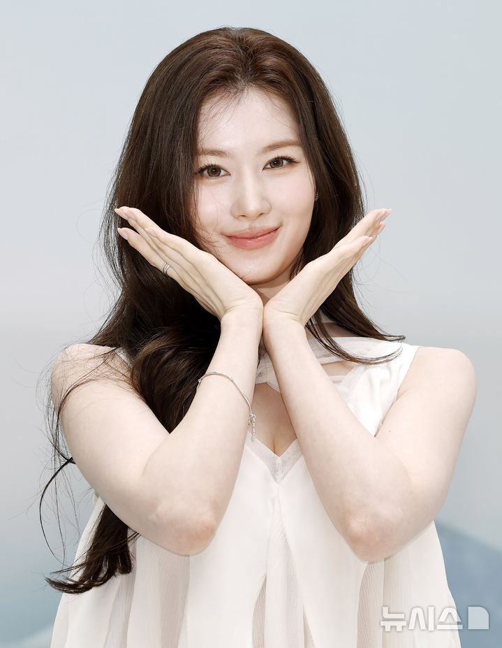 꽃보다 사나