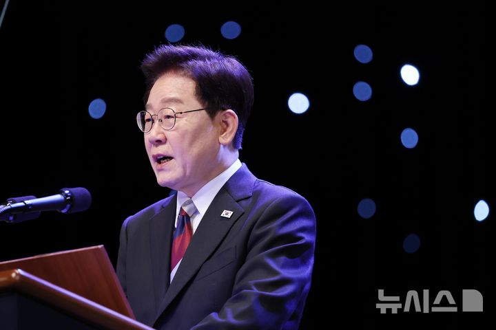 이 대통령 "거제 비롯 남부 폭우피해 우려…피해 최소화에 모든 역량 집중"