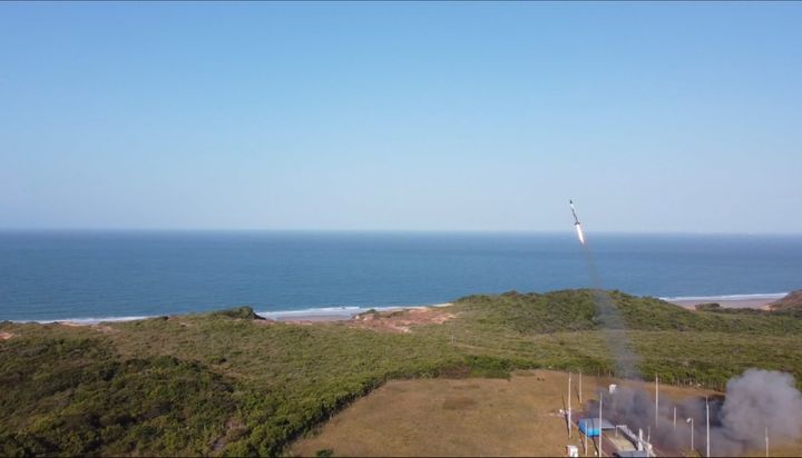 이노스페이스 '세빛' 로켓 첫 시험비행 실패…궤적 이탈에 조기종료
