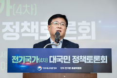 2040년 소비량 885TWh로 뛴다…안정적 전력 확보 시급[12차 전기본①]