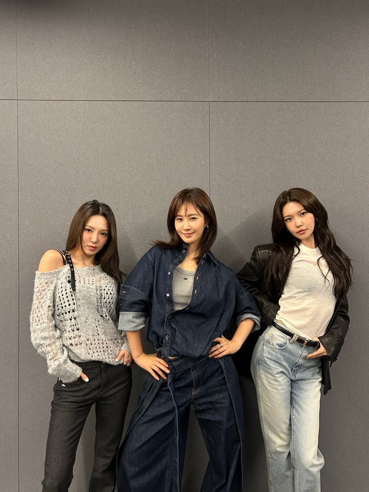 소녀시대 효연·유리·수영 '효리수', 31일 첫 싱글 발매…'스키비디'