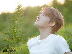 김재중, 18년 만에 '뮤직뱅크' 무대 섰다