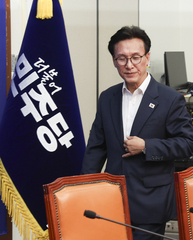 김민석, 장동혁 만나 "부동산 정책, 여야·국민 함께하는 토론의 틀 만들자"