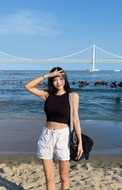 '박성광♥' 이솔이, 대학생 같은 비주얼…선명한 복근까지