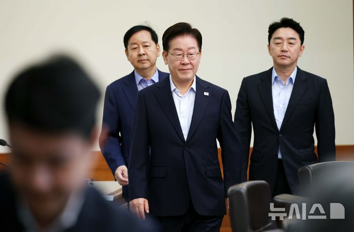 이재명 대통령, "경찰, 앞으로 가장 큰 권력 행사…책임 강화 위한 개혁기구 고민해달라" [뉴시스Pic]