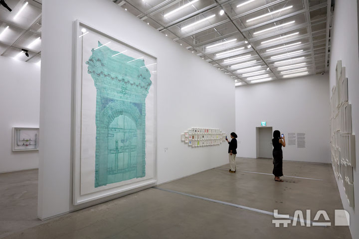 국립현대미술관, '서도호' 개인전 개최
