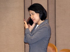 '5·18 포럼 논란' 이진숙 제명 촉구 결의안, 與주도로 국회 본회의 통과