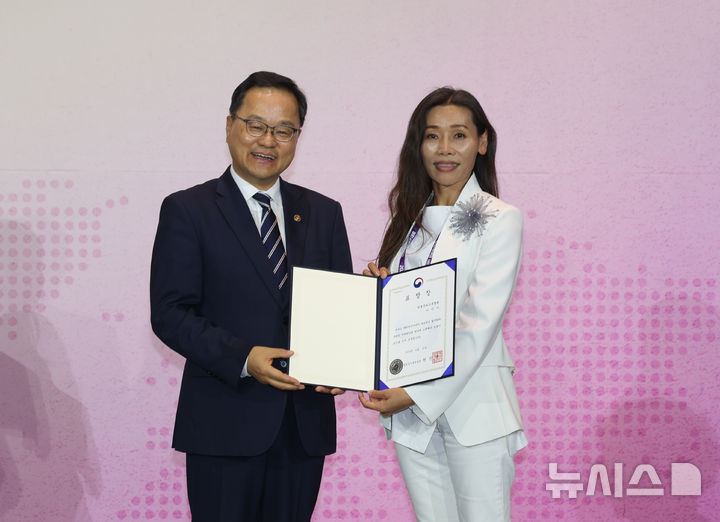 이미아 한불문화교류협회장, 성평등가족부 장관 표창 수상