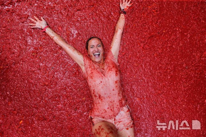 "토마토의 향연에 빠져 보아요"