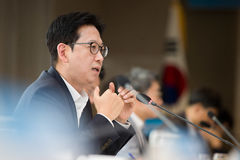"성능 1등인데 왜 탈락?"…모티프 반발에 정부 "15일 내 재검토""(종합)