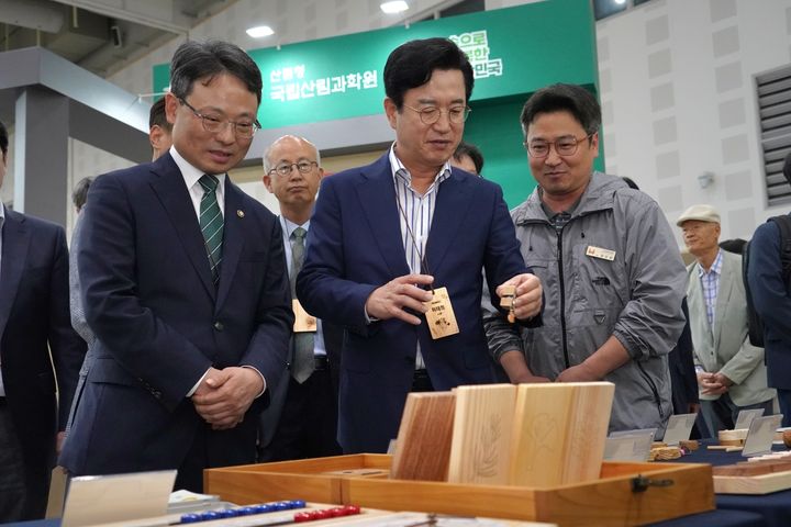 '국산목재로 탄소중립'…대전 목재산업박람회 개막