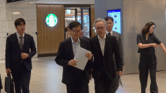 윤진식 무협 회장 "수출기업 이중 규제 부담…국내 규제 면제 필요"