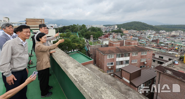 한 총리 "민간 활성화 없이 주택 공급 한계…사업지연 신속 해결" [뉴시스Pic]
