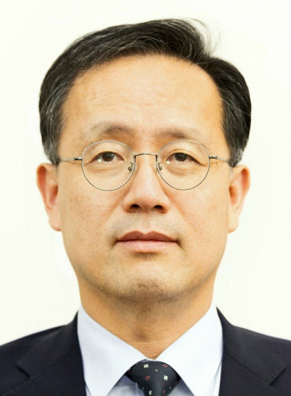 이형일 후보자 "3대 메가프로젝트로 잠재성장률 반등 기반 마련"