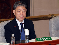 법원행정처장, 靑 '대법관 제청 거부'에 "각자 권한 존중돼야"