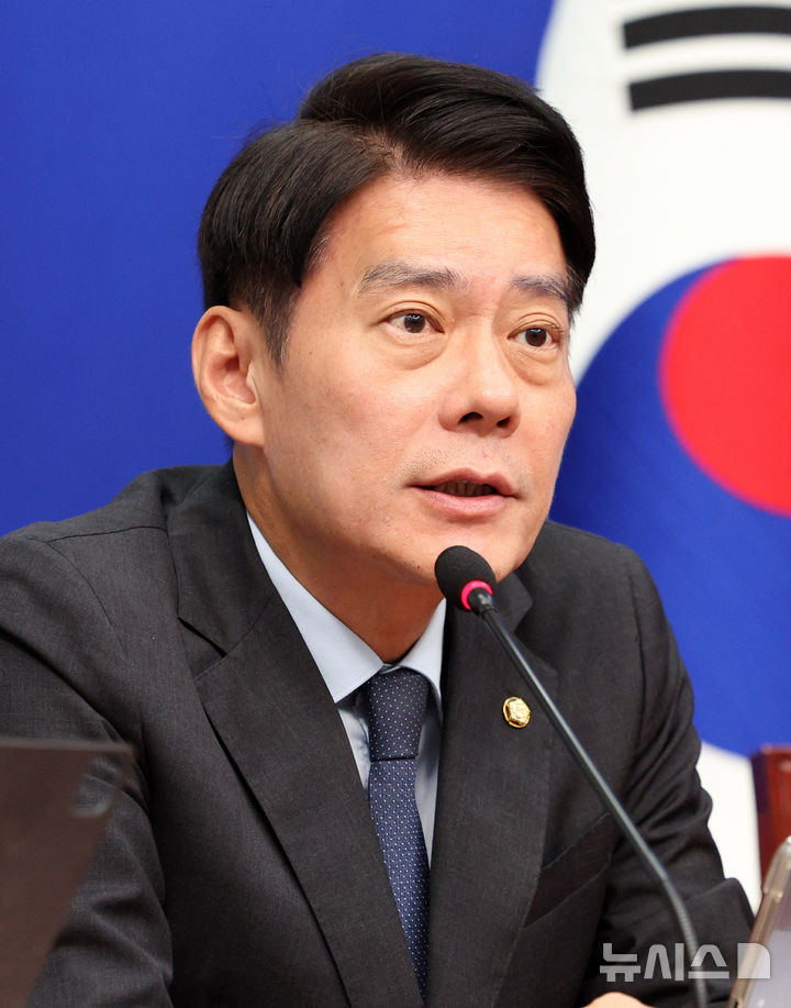 與한민수 "당권 잡으려 '신천지 비밀연합' 허위 주장했다면 책임 물어야"