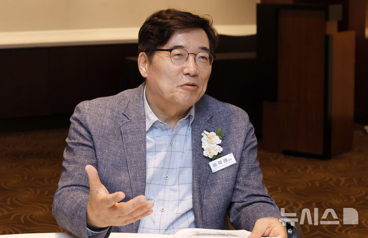 이학래 서울대 명예교수 "종이의 시대, 저물지 않았다…플라스틱 대체할 소재"