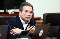 김용범 정책실장 사퇴