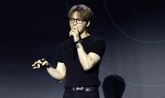 김재중 標 K-팝 중소기획사 생존법 "세계 공략 안 해…이기는 지역 찾아간다"