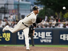 '달아난다 vs 뒤집는다' KIA 올러-LG 임찬규, 2차전 선발 격돌[준PO]